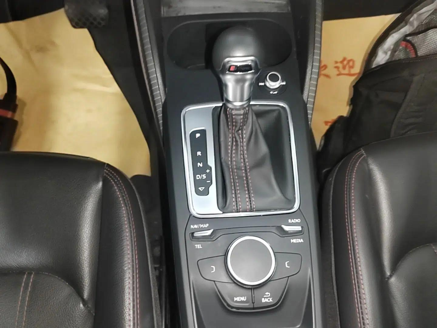 Audi Q2L 2022 35 TFSI Progressive Dynamic Edition — миниатюра 16
