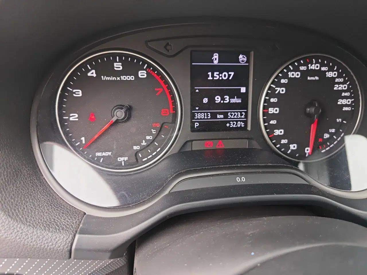 Audi Q2L 2022 35 TFSI Fashion Dynamic Model — миниатюра 12
