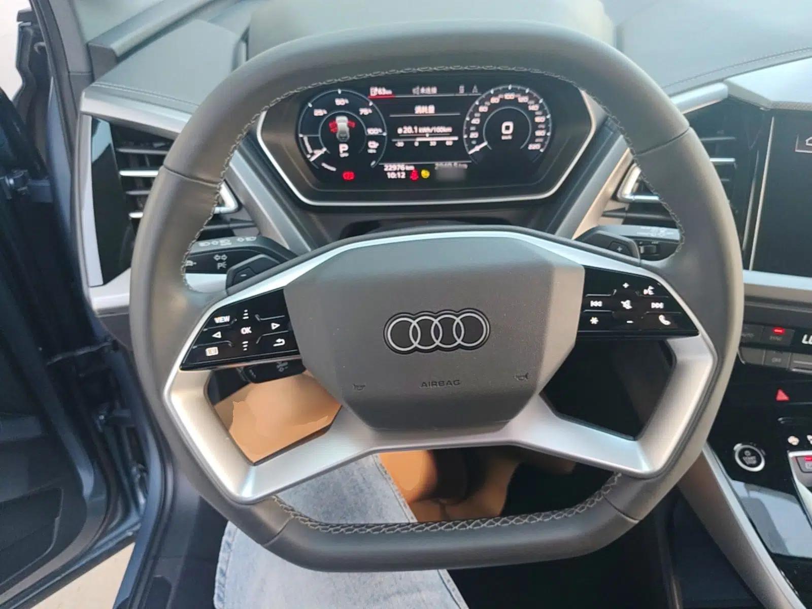 Audi Q4 e-tron 2022 40 e-tron Adventure Edition — миниатюра 13