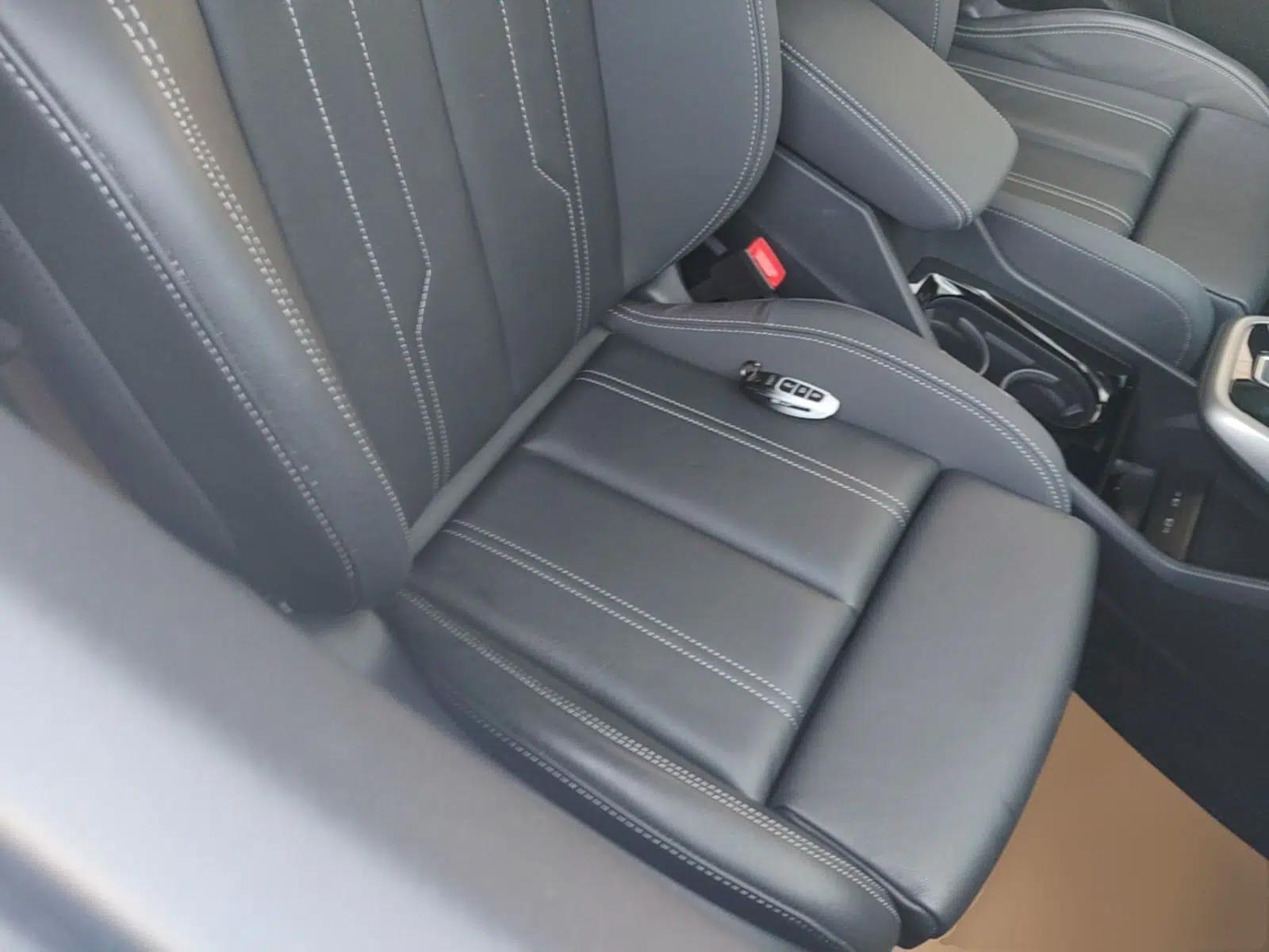 Audi Q4 e-tron 2022 40 e-tron Adventure Edition — миниатюра 19