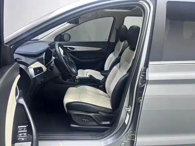Baojun 360 2018 1.5L Manual Deluxe Edition (National V Emission Standard) — миниатюра 7