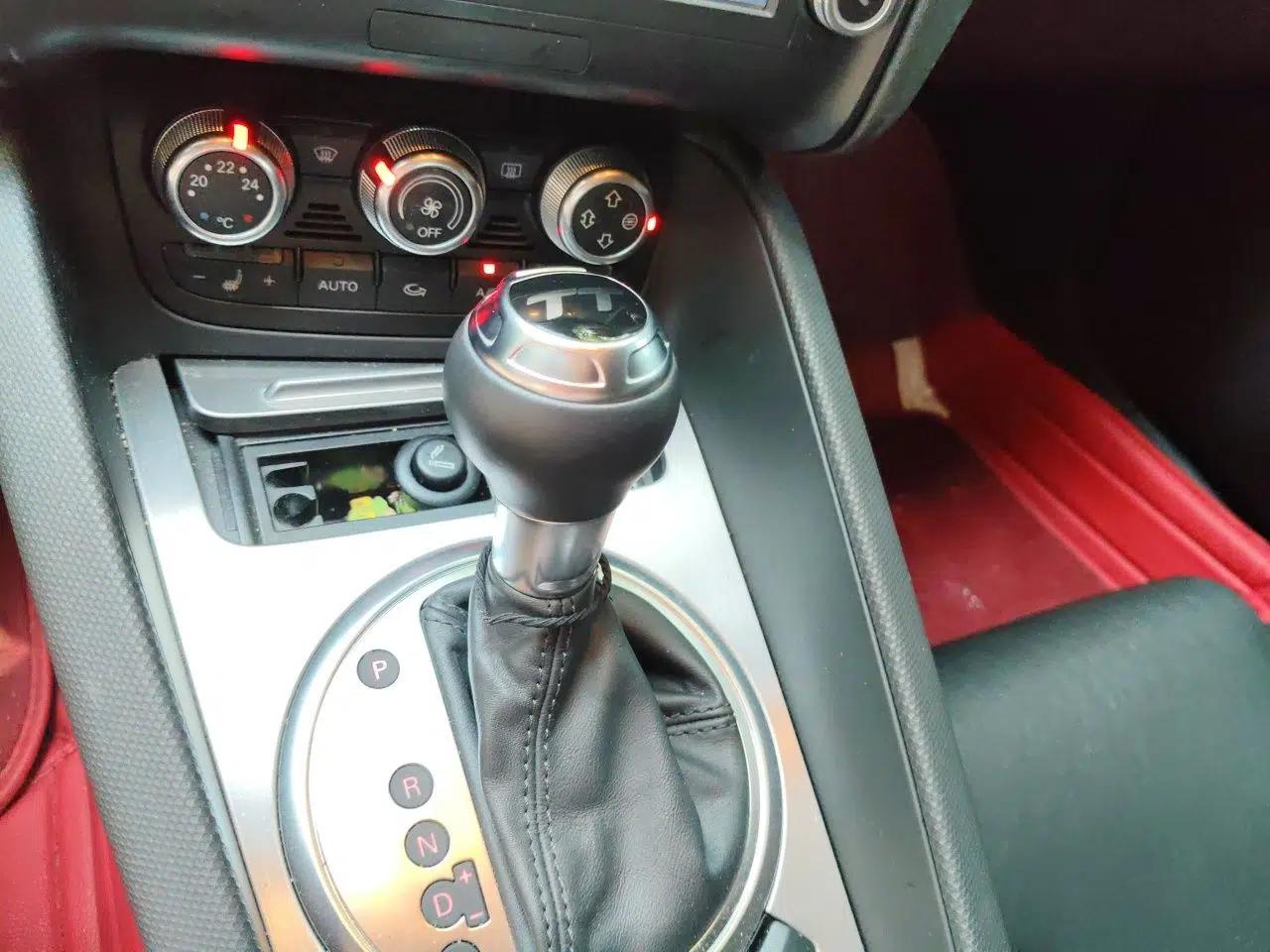 Audi TT 2013 TT Coupe 45 TFSI — миниатюра 14