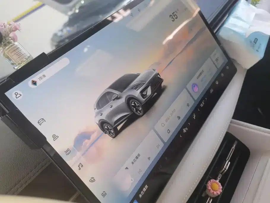 Baojun Yunhai 2024 140km/h Plug-in Hybrid — миниатюра 13