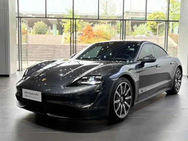 2022 Taycan Facelift