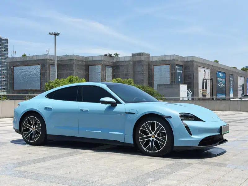 2022 Taycan Facelift — миниатюра 3