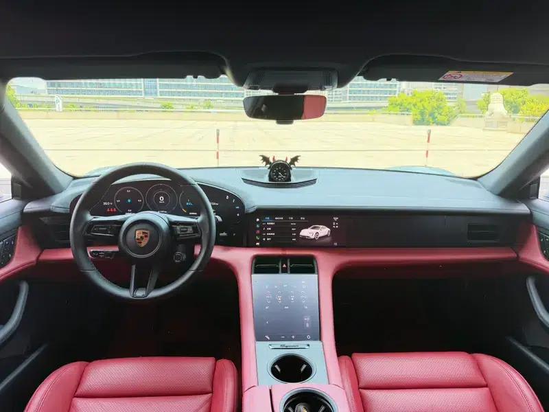 2022 Taycan Facelift — миниатюра 10