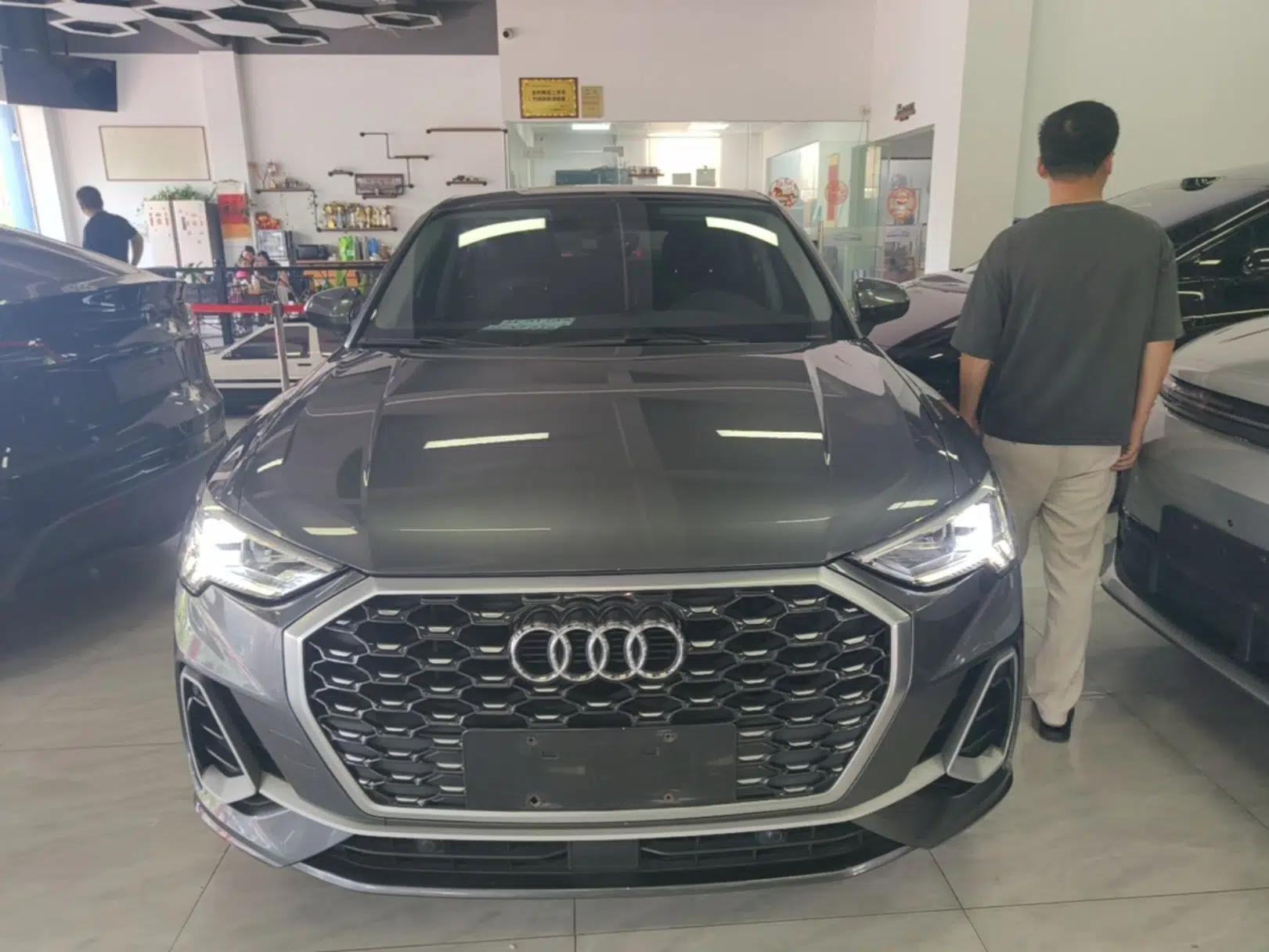 Audi Q3 Sportback 2020 40 TFSI Fashion Model — миниатюра 2
