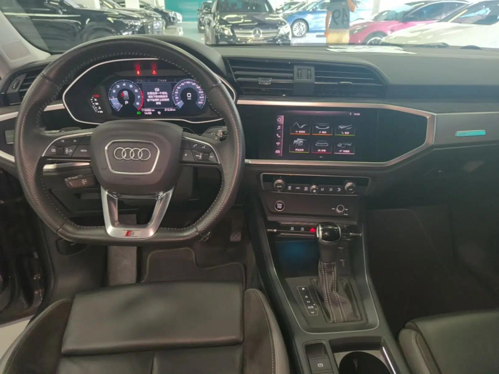 Audi Q3 Sportback 2020 40 TFSI Fashion Model — миниатюра 12