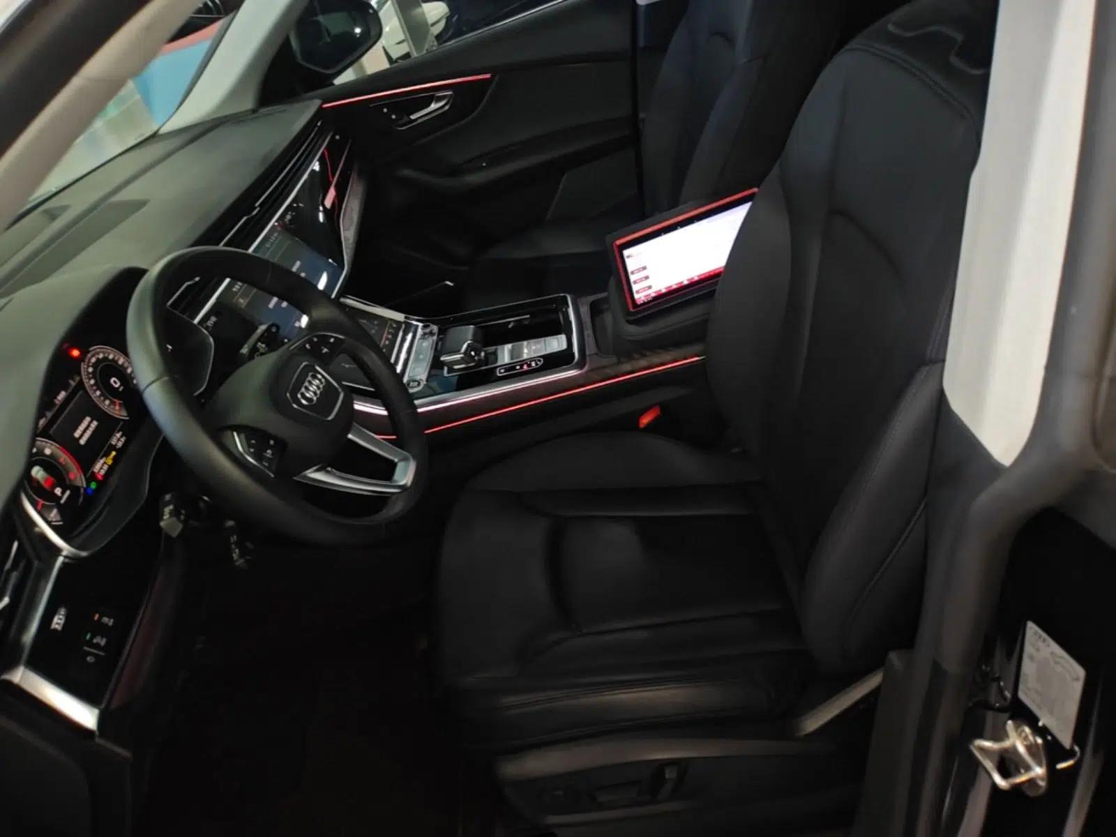 Audi Q8 2022 55 TFSI Luxury Dynamic Edition — миниатюра 17
