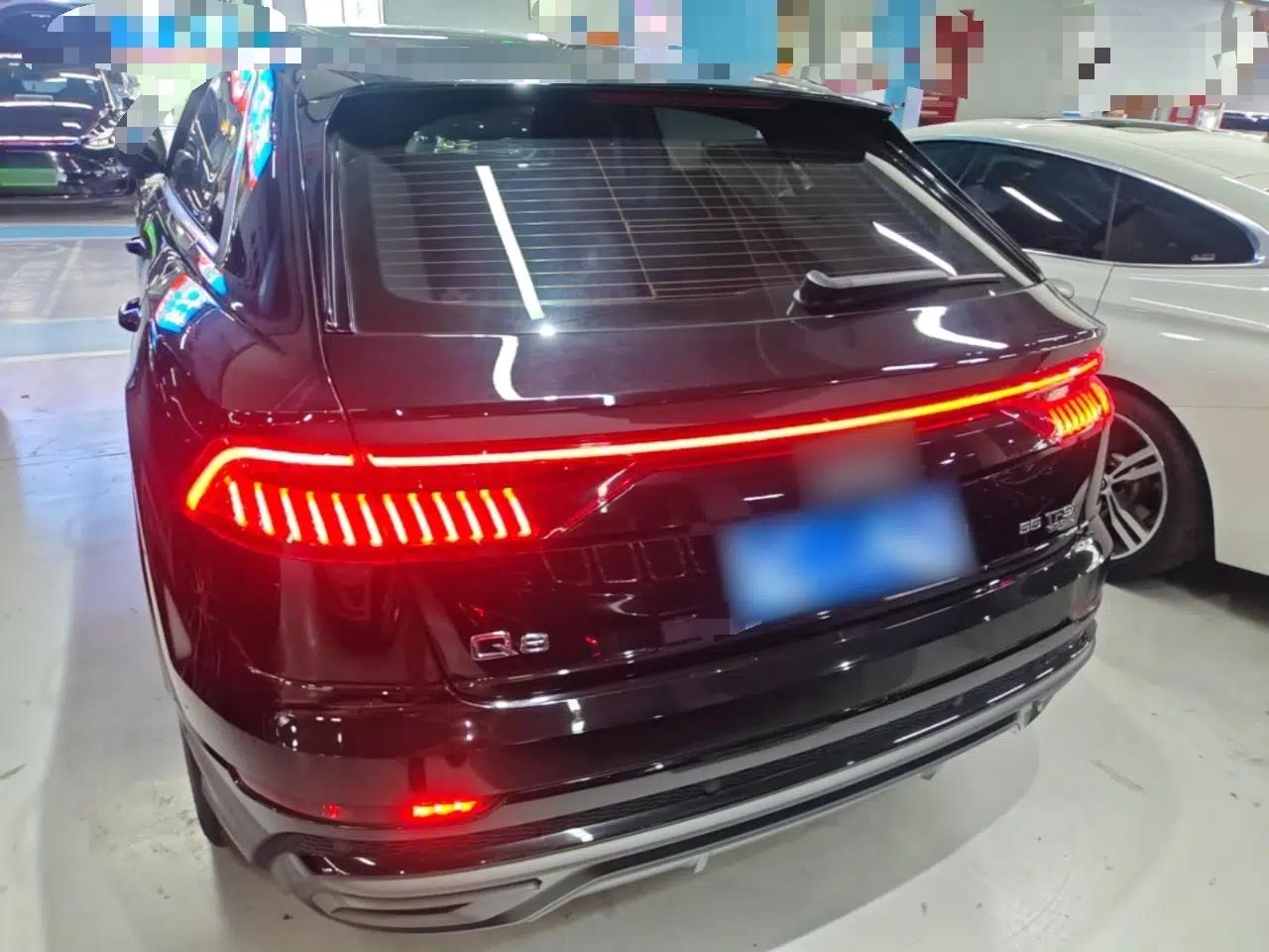 Audi Q8 2022 55 TFSI Luxury Dynamic Edition — миниатюра 5