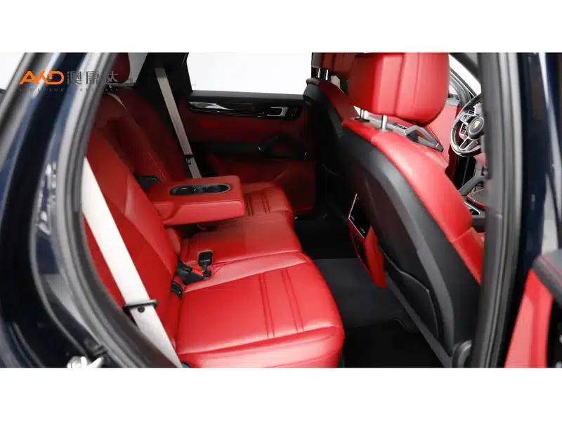 2023 Cayenne E-Hybrid 2.0T Platinum Edition — миниатюра 8