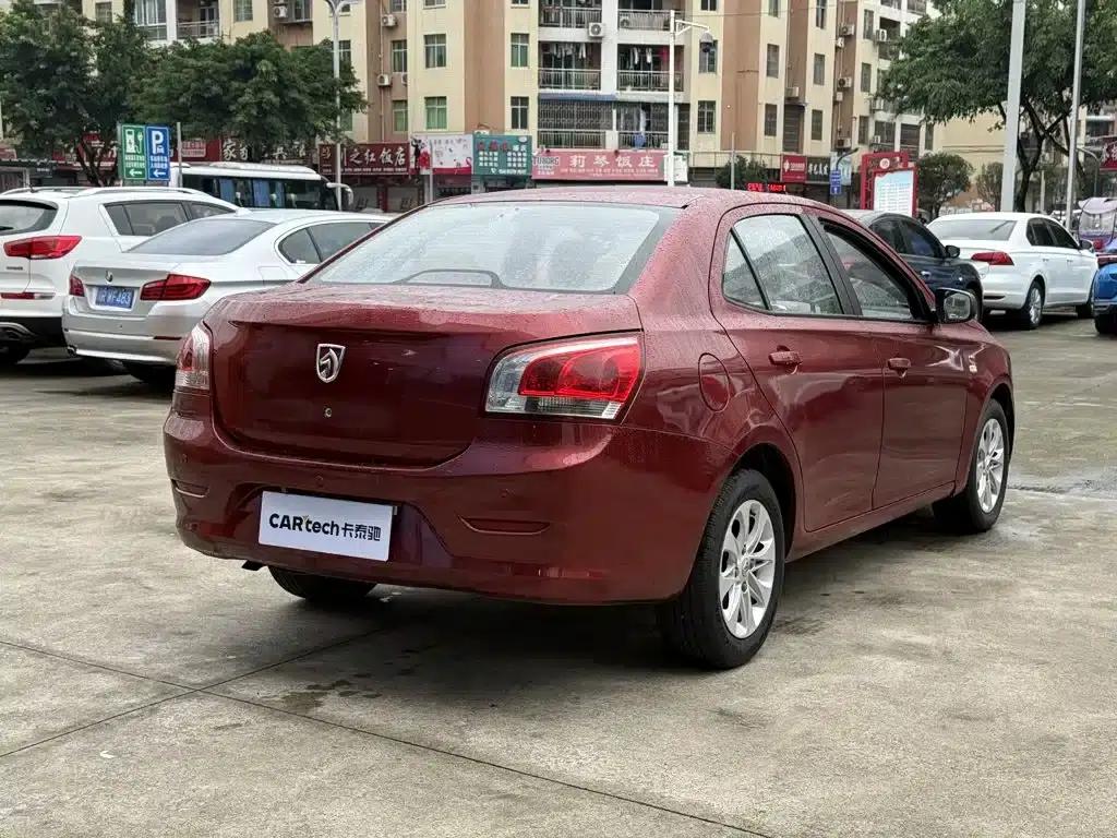 Baojun 630 2013 1.5L Manual Comfort Model — миниатюра 8