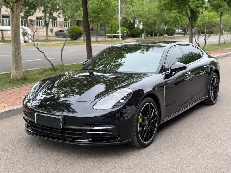 2017 Panamera E-Hybrid, Panamera 4 E-Hybrid Executive Long Wheelbase 2.9T — миниатюра 1