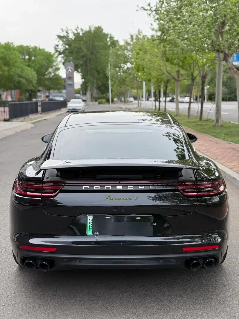 2017 Panamera E-Hybrid, Panamera 4 E-Hybrid Executive Long Wheelbase 2.9T — миниатюра 4