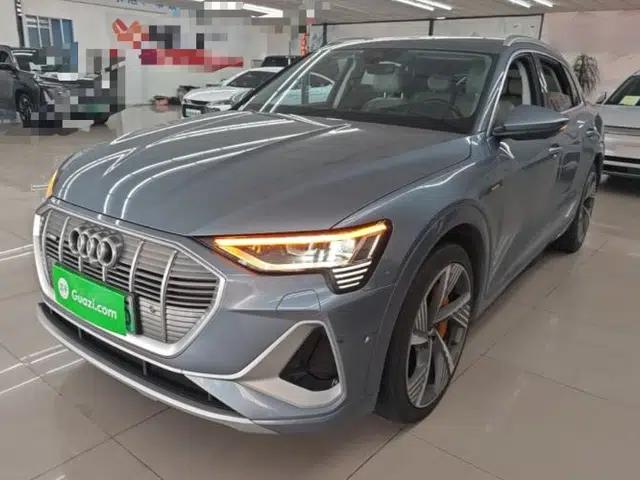 Audi e-tron 2021 50 quattro Prestige Edition