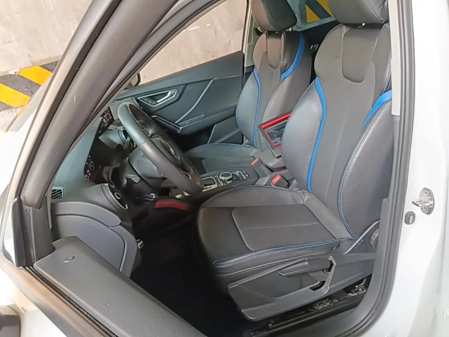 Audi Q2L e-tron 2019 Q2L e-tron Pure Electric Smart Enjoyment Model — миниатюра 17