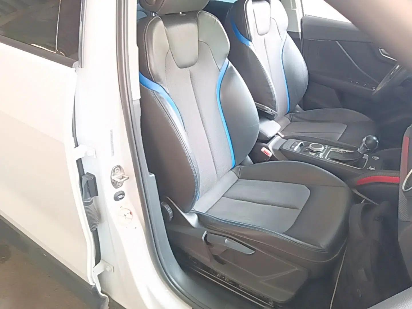 Audi Q2L e-tron 2019 Q2L e-tron Pure Electric Smart Enjoyment Model — миниатюра 19