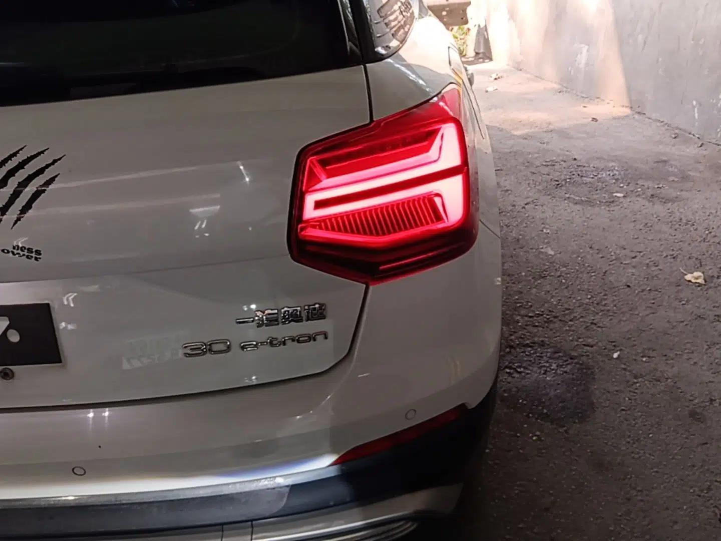 Audi Q2L e-tron 2019 Q2L e-tron Pure Electric Smart Enjoyment Model — миниатюра 9