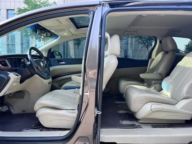 Buick GL8 2018 ES 28T Comfort Model (China VI Emission Standard) — миниатюра 10