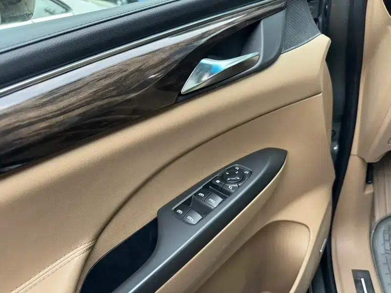 Buick GL8 2018 ES 28T Flagship Edition (China VI Emission Standard) — миниатюра 17