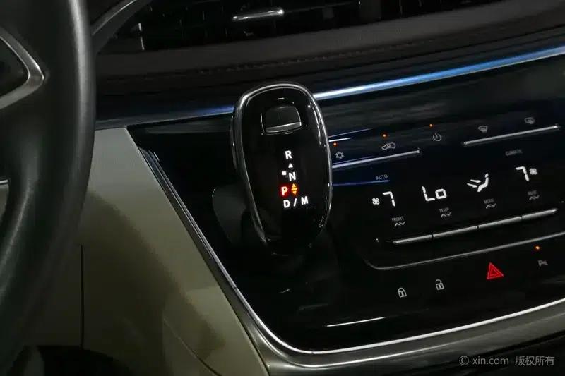 Buick GL8 2022 Land Business Class 652T Premium — миниатюра 15