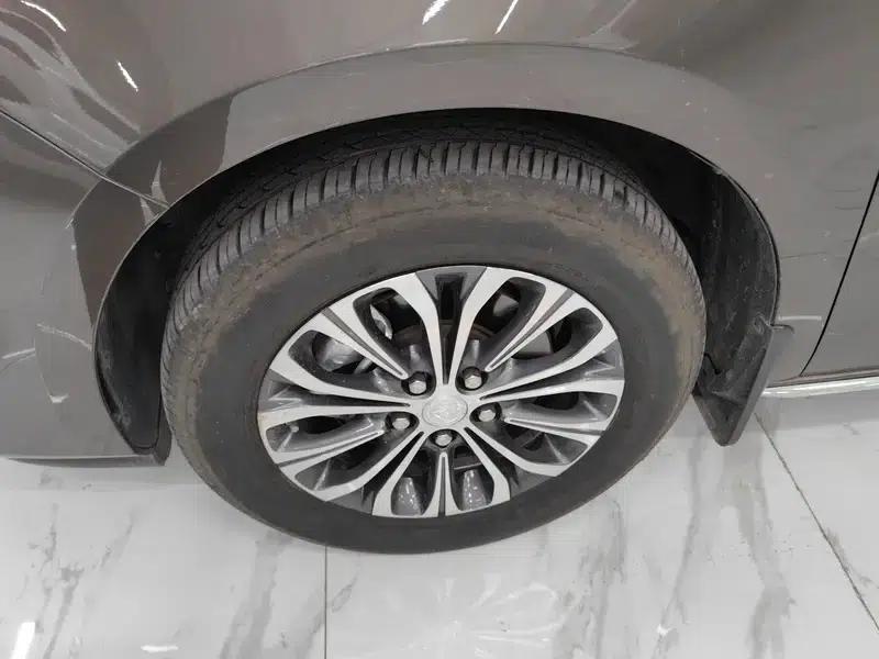 Buick GL8 2022 Facelift Land Business Class 652T Luxury Edition — миниатюра 7