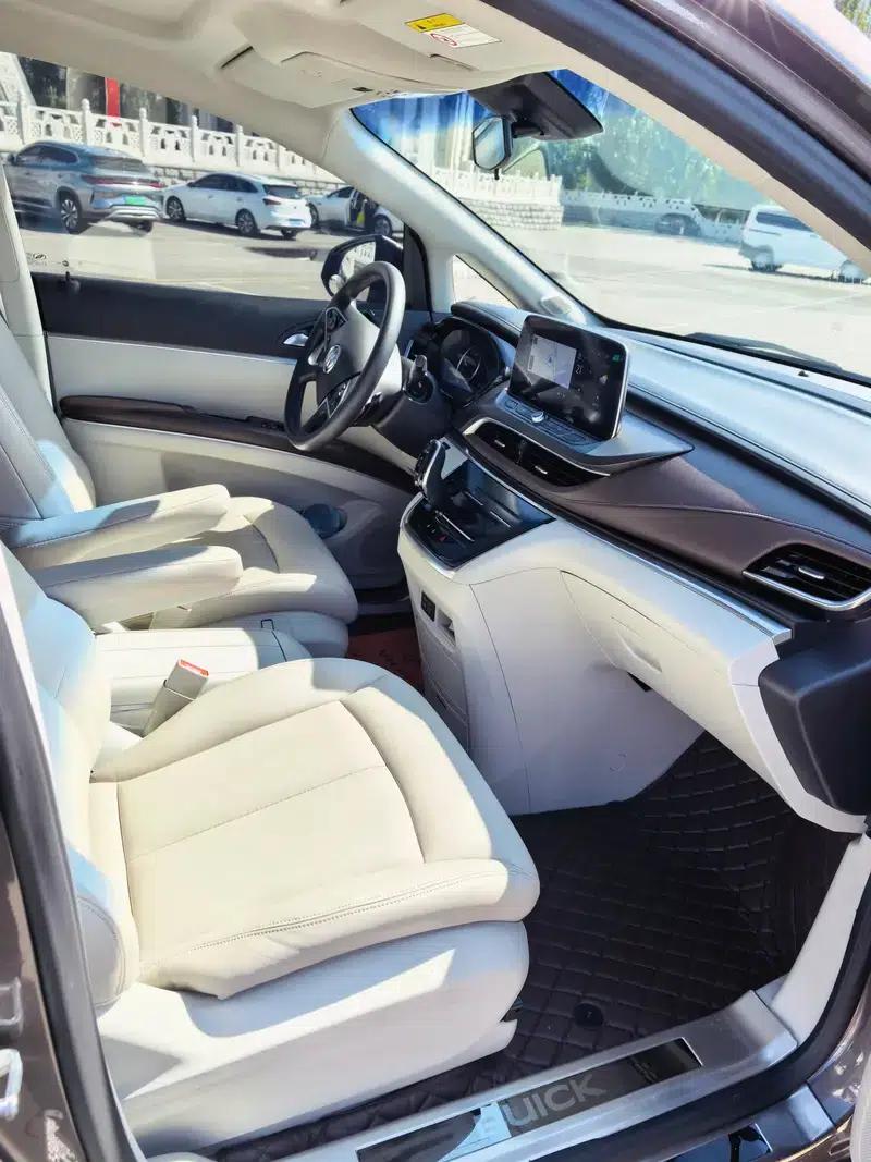 Buick GL8 2022 Facelift Land Business Class 2.0T Smart Edition — миниатюра 7