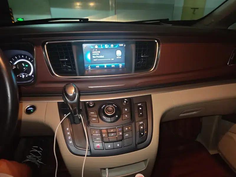 Buick GL8 2018 28T Luxury Edition (China VI Emission Standard) — миниатюра 12