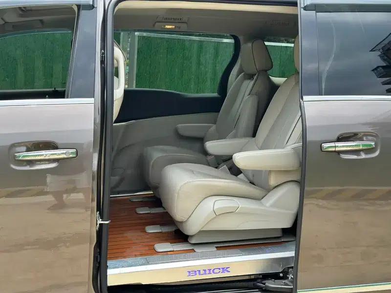 Buick GL8 2020 Land Business Class 652T Luxury — миниатюра 14