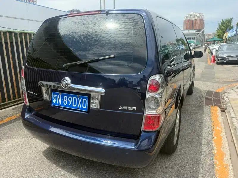 Buick GL8 2014 2.4L Executive Edition — миниатюра 4