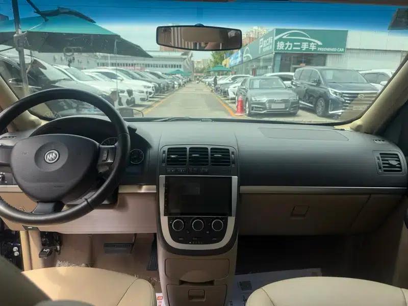 Buick GL8 2014 2.4L Executive Edition — миниатюра 5