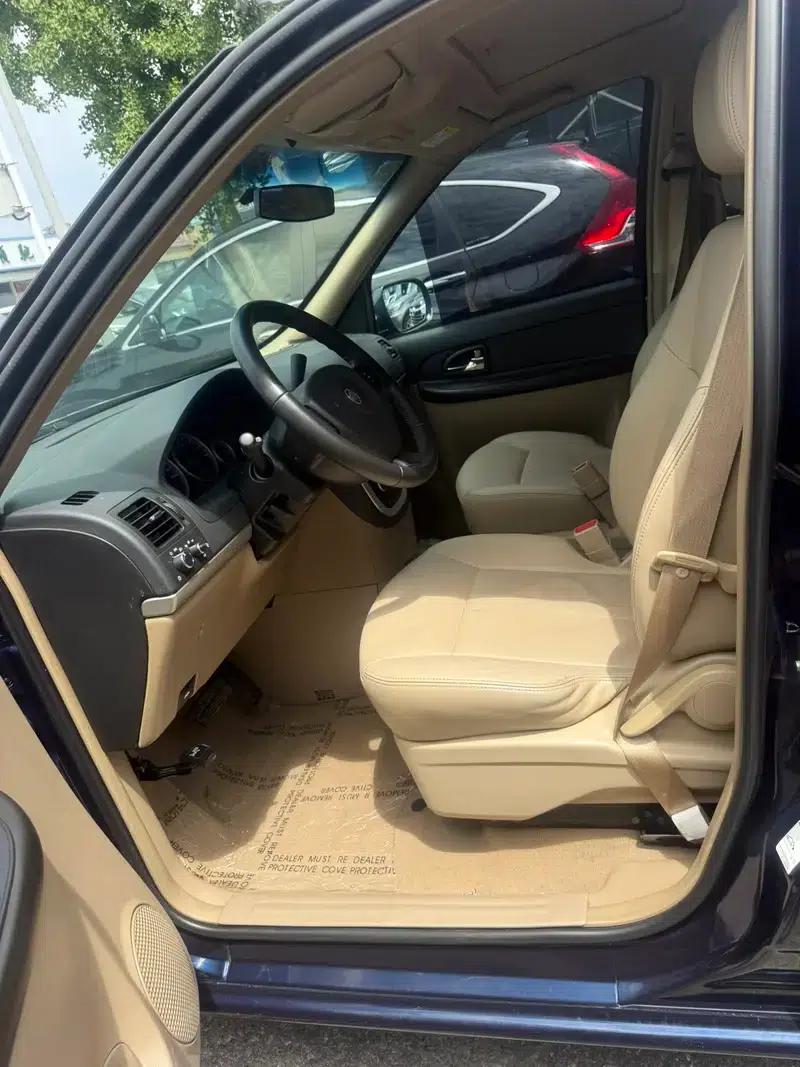 Buick GL8 2014 2.4L Executive Edition — миниатюра 8