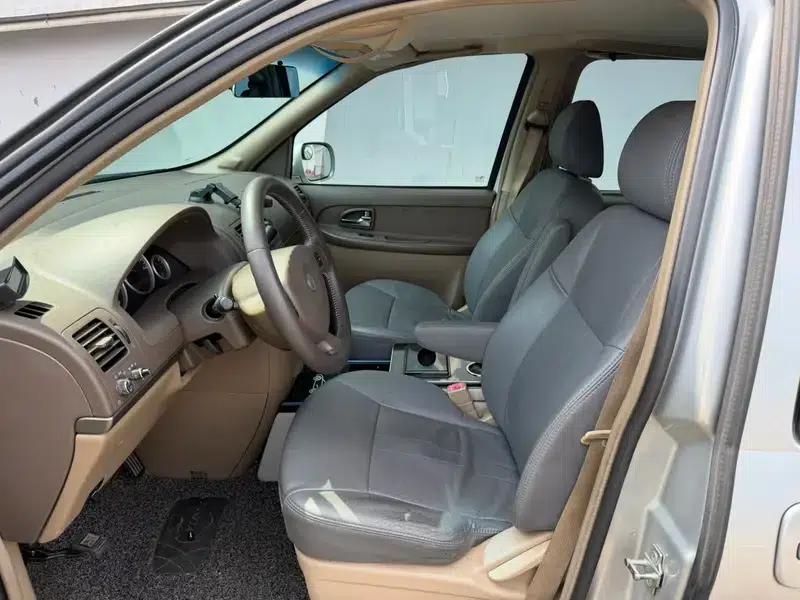 Buick GL8 2011 2.4L CT Comfort Edition — миниатюра 7