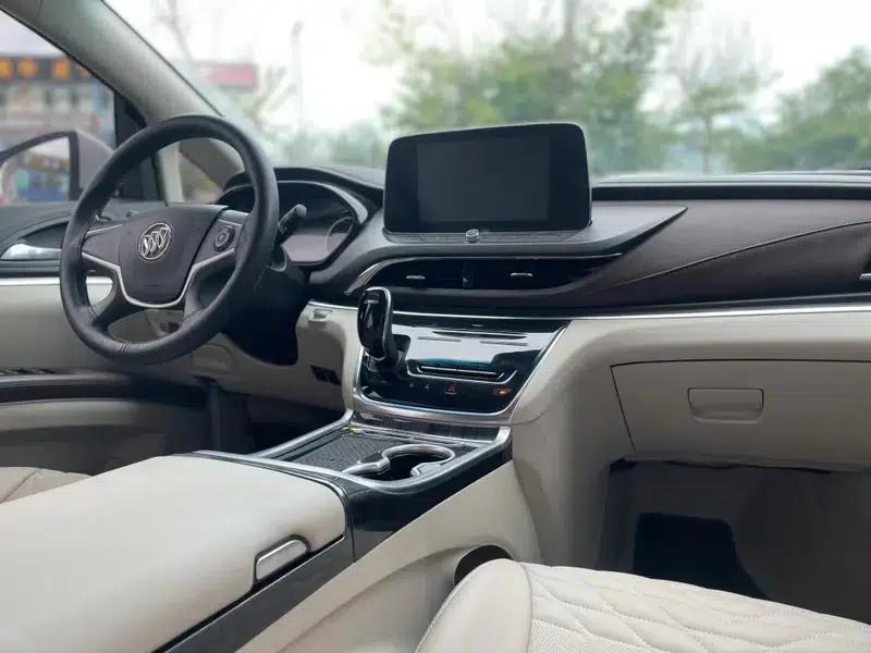 Buick GL8 2023 Land Business Class 2.0T Comfort — миниатюра 10