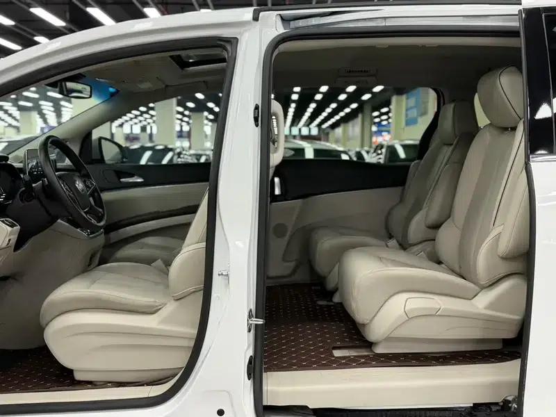 Buick GL8 2020 Land Business Class 652T Luxury — миниатюра 15