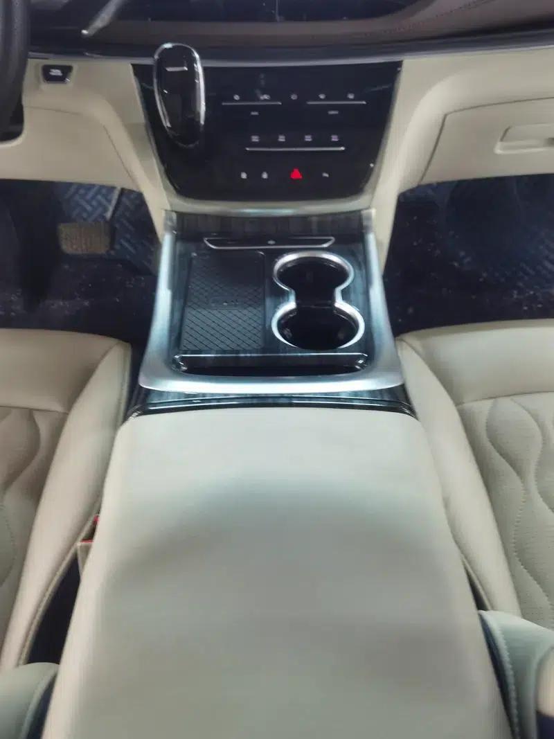 Buick GL8 2021 Land Business Class 652T Comfort — миниатюра 12