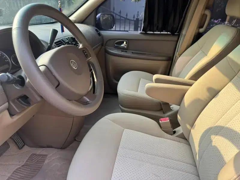 Buick GL8 2014 2.4L Classic Edition — миниатюра 11