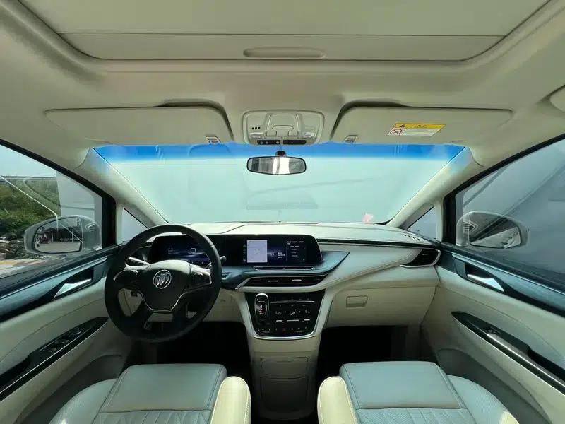 Buick GL8 2023 ES Avantgarde 2.0T Comfort — миниатюра 11