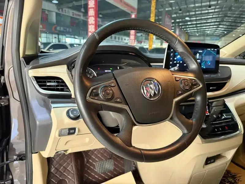 Buick GL8 2023 Land Business Class 2.0T Luxury Edition — миниатюра 17