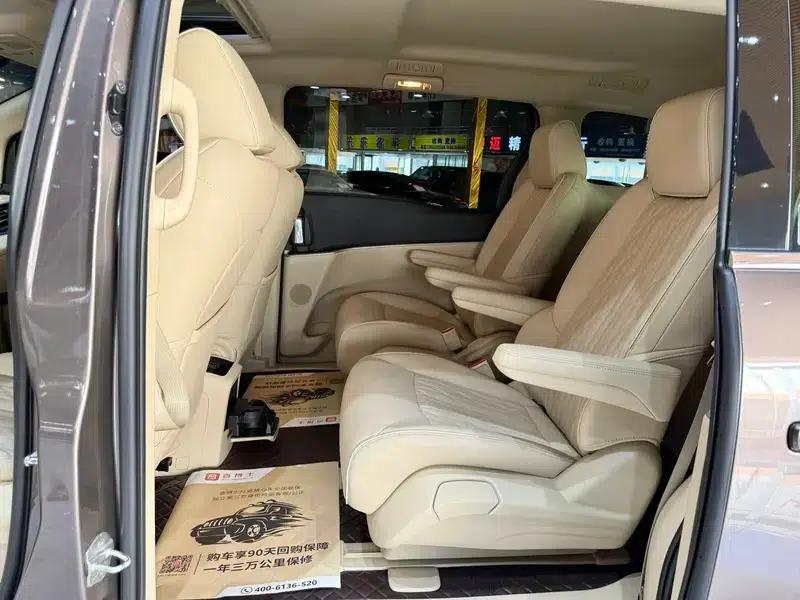 Buick GL8 2023 Land Business Class 2.0T Luxury Edition — миниатюра 24