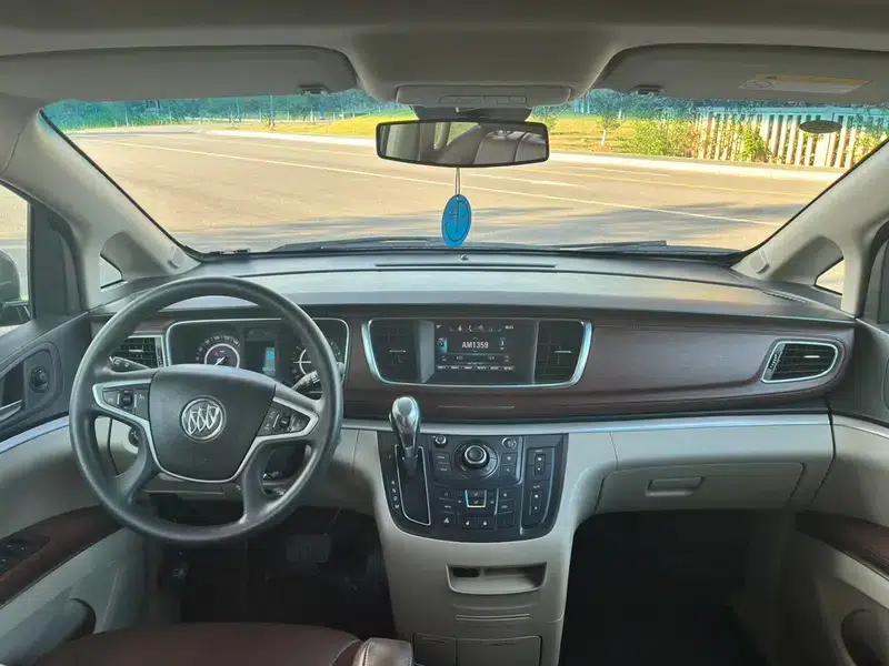 Buick GL8 2018 28T Comfort Model (China VI Emission Standard) — миниатюра 8
