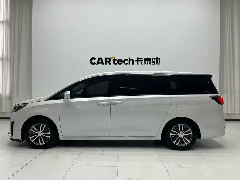 Buick GL8 2023 ES Avantgarde 2.0T Comfort — миниатюра 4