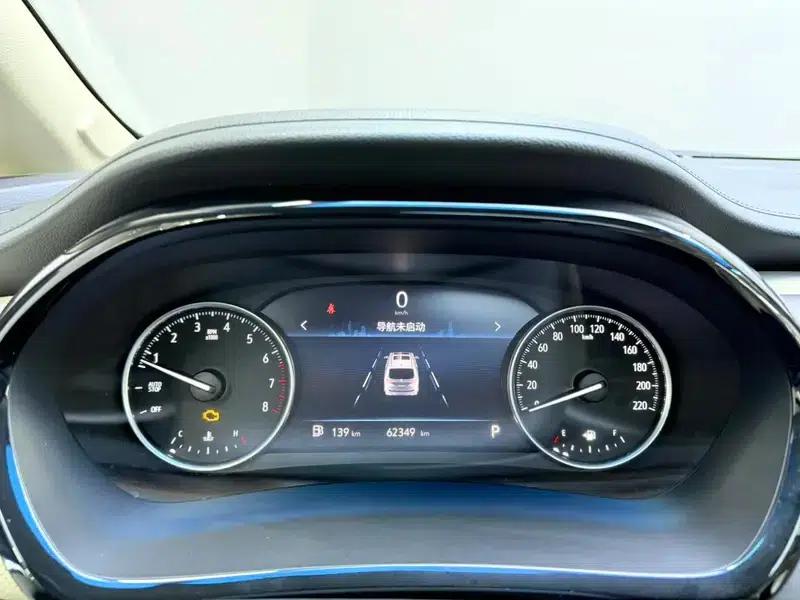 Buick GL8 2023 Land Business Class 2.0T Luxury Edition — миниатюра 12