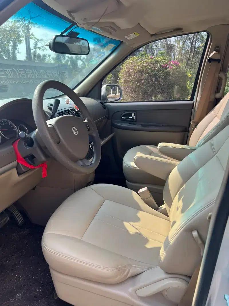 Buick GL8 2014 2.4L Classic Edition — миниатюра 9