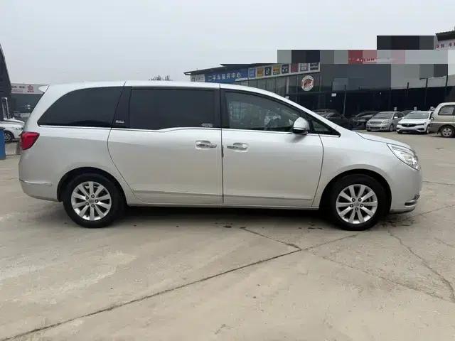 Buick GL8 2014 2.4L LT Luxury Business Executive Edition — миниатюра 8
