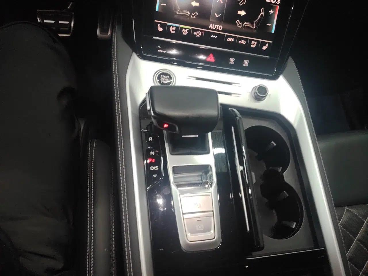 Audi Q6 2023 50 TFSI quattro Lingyun Edition edition one — миниатюра 14