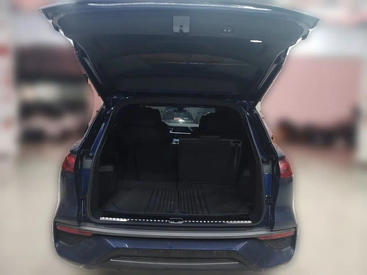 Audi Q6 2023 50 TFSI quattro Lingyun Edition edition one — миниатюра 19