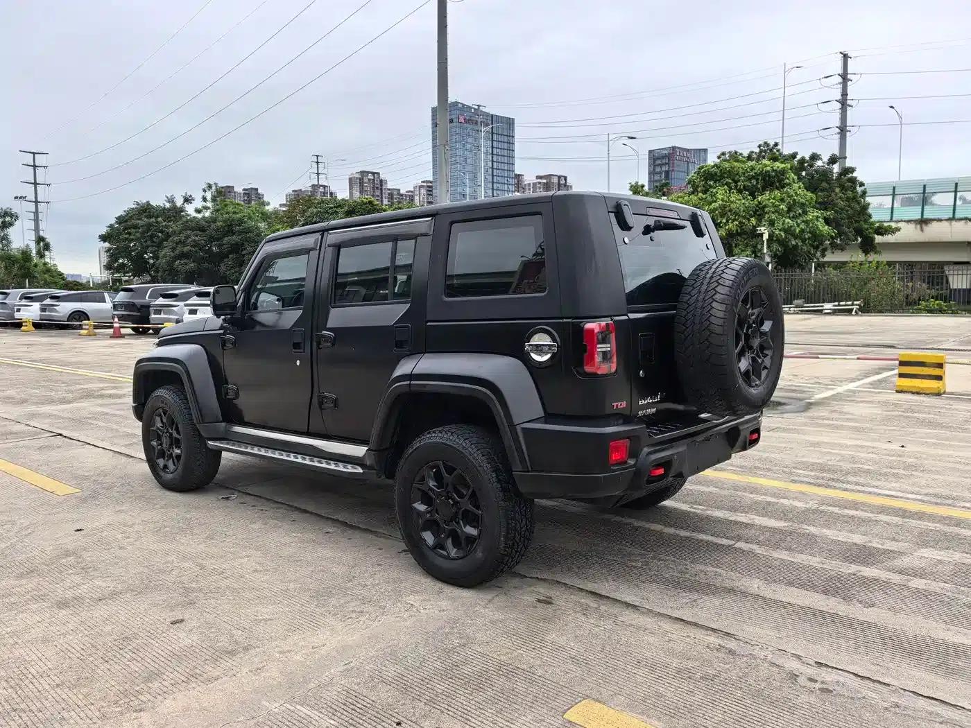 Beijing BJ40 2021 2.0D Automatic 4WD Blade Hero Edition (Hero Model) — миниатюра 4