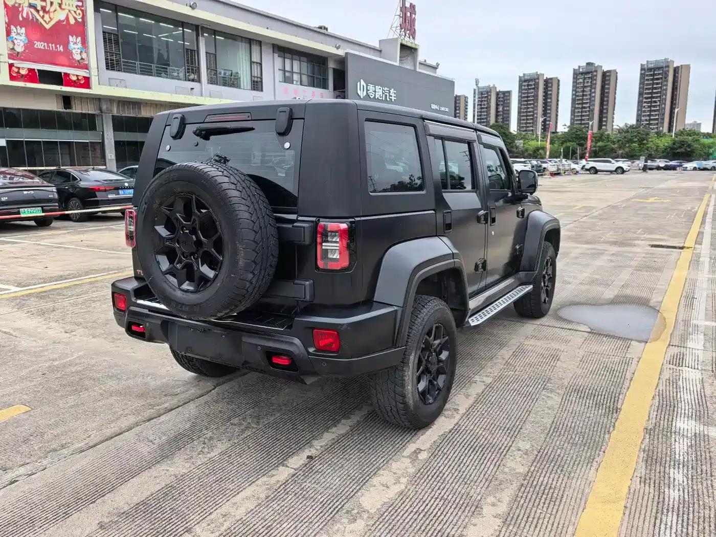 Beijing BJ40 2021 2.0D Automatic 4WD Blade Hero Edition (Hero Model) — миниатюра 6