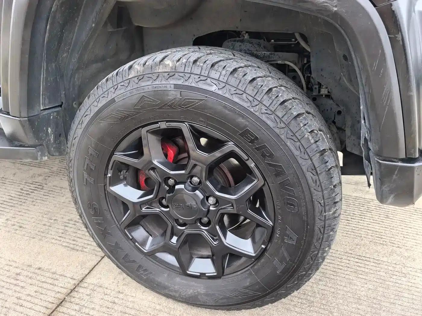 Beijing BJ40 2021 2.0D Automatic 4WD Blade Hero Edition (Hero Model) — миниатюра 8